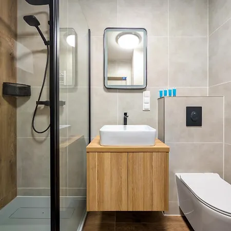 Reymonta Deluxe By Bookinghost Apartamento *