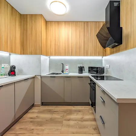 Reymonta Deluxe By Bookinghost Wrocław