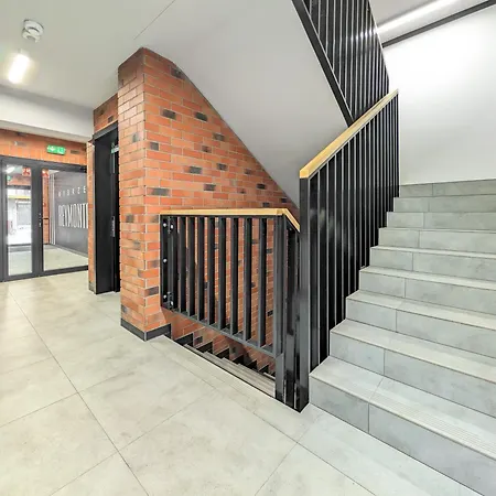 Reymonta Deluxe By Bookinghost Apartamento